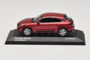 Porsche Macan 95B Rød Metallic Minichamps 1:43 410062600 Metal