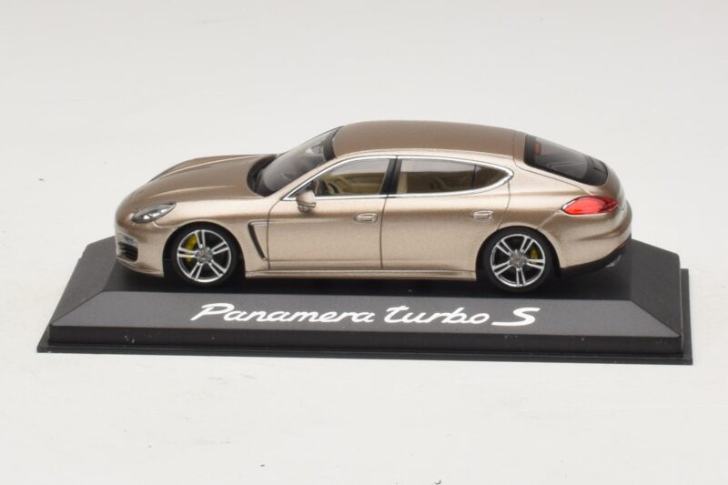 Porsche Panamera 970 Turbo S Bronze Metallic Minichamps 1:43 WAP0200600E Metal