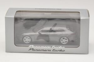 Porsche Panamera 971 Turbo Grå Metallic Minichamps 1:43 WAP0207610H Metal — billede 4 af 4