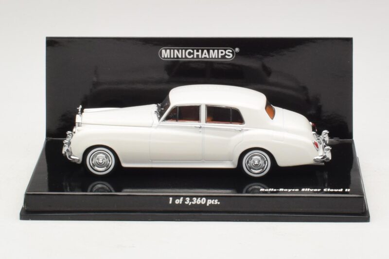 Rolls-Royce Silver Cloud II Hvid Minichamps 1:43 436134900 Metal