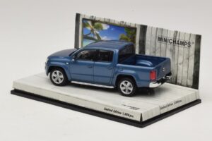 Volkswagen Amarok Blå Metallic Minichamps 1:43 436058362 Metal — billede 3 af 5