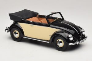 Volkswagen Beetle Cabriolet Sort Creme Minichamps 1:18 107054131 Resin — billede 4 af 6