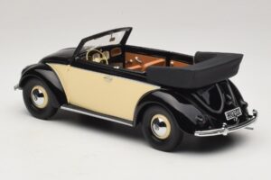 Volkswagen Beetle Cabriolet Sort Creme Minichamps 1:18 107054131 Resin — billede 5 af 6