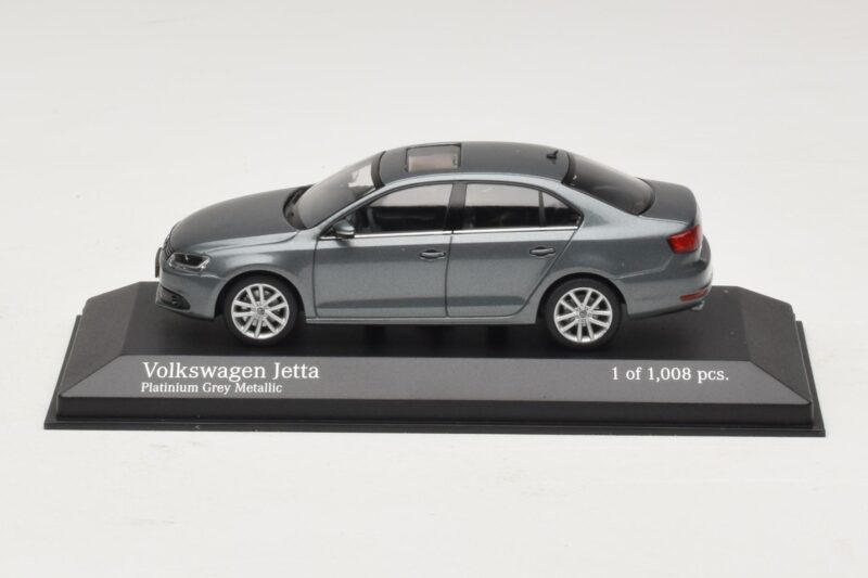 Volkswagen Jetta Mk6 Grey Metallic Minichamps 1:43 Volkswagen Jetta Mk6 Grey Metallic Minichamps 1:43 400059000 Metal