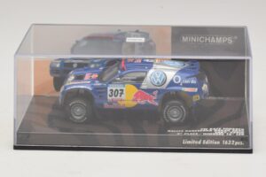 Volkswagen Race Touareg Red Bull #307 B. Saby / M. Perin Dakar Rally 2005 Minichamps 1:43 436055307 Metal — billede 4 af 5