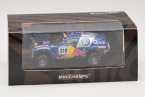 Volkswagen Race Touareg Red Bull #310 J. Kleinschmidt / F. Pons Dakar Rally 2005 Minichamps 1:43 436055310 Metal — billede 5 af 5