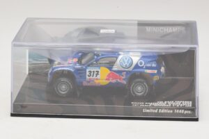 Volkswagen Race Touareg Red Bull #317 Gordon / von Zitzewitz Dakar Rally 2005 Minichamps 1:43 436055317 Metal — billede 4 af 5