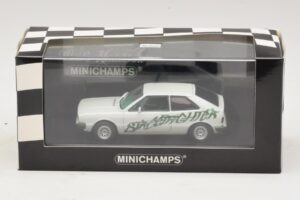 Volkswagen Scirocco Mk1 Streetfighter Hvid Minichamps 1:43 430050424 Metal — billede 4 af 4