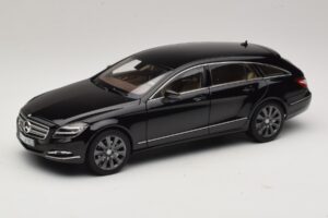 Mercedes CLS Shooting Brake X218 Obsidian Black Metallic Norev 1:18 183944 Metal