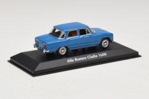 Alfa Romeo Giulia 1600 Blå Maxichamps 1:43 940120900 Metal — billede 2 af 5