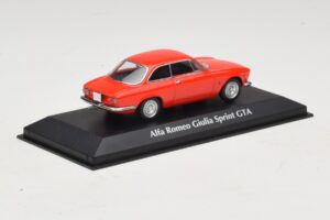 Alfa Romeo Giulia Sprint GTA Rød Maxichamps 1:43 940120440 Metal — billede 2 af 5