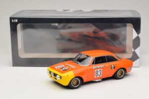 Alfa Romeo GTA 1300 Junior #83 Jagermeister R. Maschke DRM 1972 Minichamps 1:18 155721283 Metal — billede 6 af 6