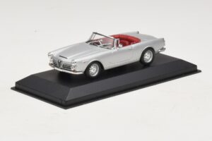 Alfa Romeo Spider 916 3.2 V6 24V Sølv Minichamps 1:43 400120330 Metal — billede 2 af 5