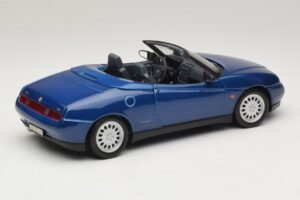 Alfa Romeo Spider 916 Blå Maisto 1:18 31831 Metal — billede 3 af 8