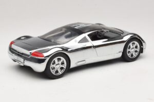 Audi Avus Quattro Chrome Silver Revell 1:18 08830 Metal — billede 3 af 8