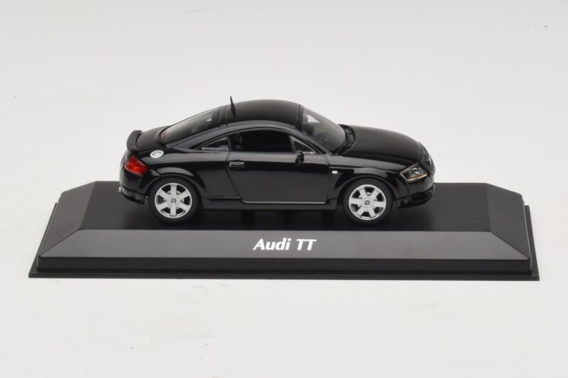 Audi TT 8N Sort Maxichamps 1:43 940017221 Metal