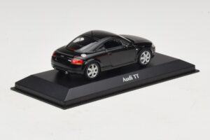 Audi TT 8N Sort Maxichamps 1:43 940017221 Metal — billede 2 af 5