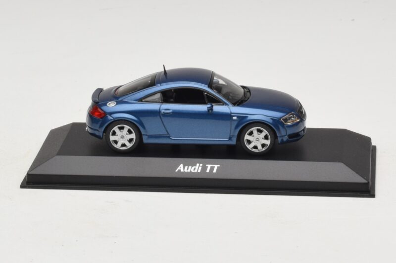 Audi TT 8N Blå Metallic Maxichamps 1:43 940017220 Metal