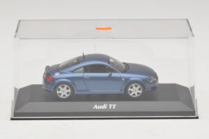 Audi TT 8N Blå Metallic Maxichamps 1:43 940017220 Metal — billede 4 af 5