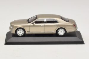 Bentley Mulsanne Guld Metallic Minichamps 1:43 40433 Metal