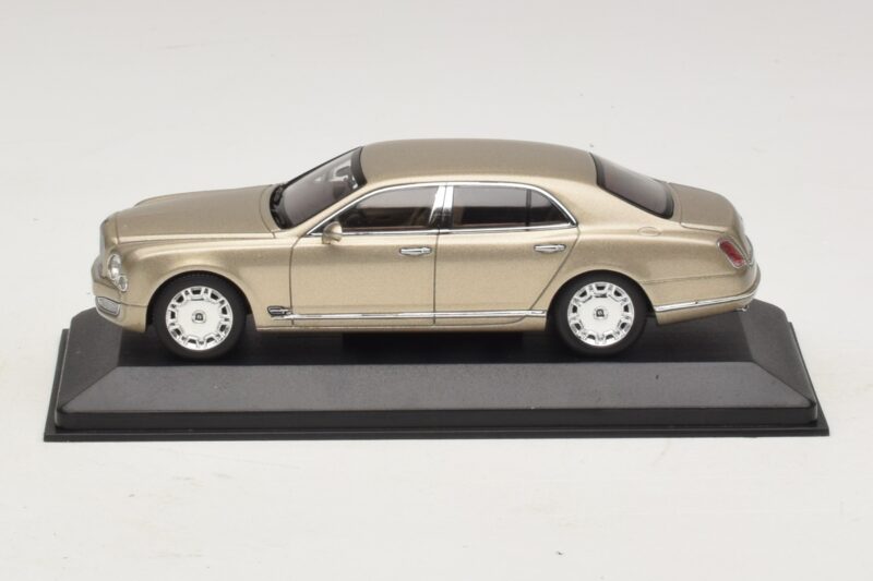 Bentley Mulsanne Guld Metallic Minichamps 1:43 40433 Metal