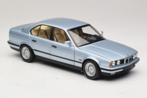 BMW 535i E34 Lysblå Metallic Minichamps 1:18 100024007 Metal — billede 6 af 8