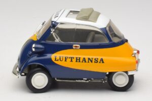 BMW Isetta 250 Lufthansa Revell 1:18 08926 Metal — billede 4 af 8