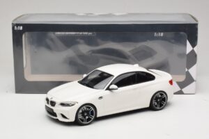 BMW M2 F87 Hvid Minichamps 1:18 155026104 Metal — billede 6 af 6