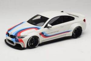 BMW M4 F82 Liberty Walk Erstatningskasse GT Spirit 1:18 GT067-R1 Resin