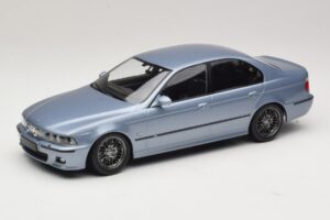 BMW M5 E39 Silverstone Blue Metallic KK-Scale 1:18 KKDC181622 Metal