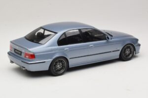 BMW M5 E39 Silverstone Blue Metallic KK-Scale 1:18 KKDC181622 Metal — billede 2 af 6