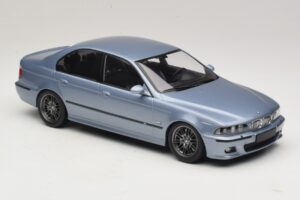 BMW M5 E39 Silverstone Blue Metallic KK-Scale 1:18 KKDC181622 Metal — billede 4 af 6