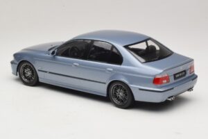 BMW M5 E39 Silverstone Blue Metallic KK-Scale 1:18 KKDC181622 Metal — billede 5 af 6