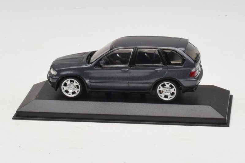 BMW X5 E53 4.4i Grå Metallic Erstatningsæske Minichamps 1:43 80420393166-R1 Metal