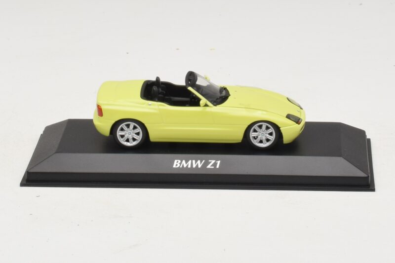 BMW Z1 E30 Gul Maxichamps 1:43 BMW Z1 E30 Gul Maxichamps 1:43 940020100 Metal