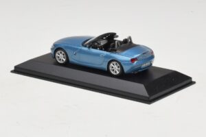 BMW Z4 E85 Lyseblå Metallic Erstatningsæske Minichamps 1:43 80420144054-R1 Metal — billede 3 af 5