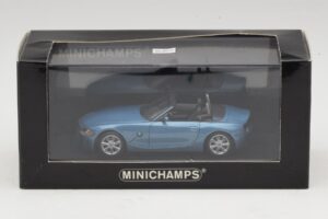 BMW Z4 E85 Lyseblå Metallic Erstatningsæske Minichamps 1:43 80420144054-R1 Metal — billede 5 af 5