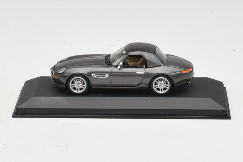 BMW Z8 E52 Hardtop Grå Minichamps 1:43 BMW022 Metal