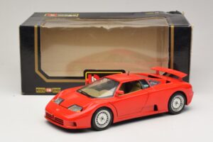 Bugatti EB110 Rød Bburago 1:18 3055-P1 Metal — billede 8 af 8