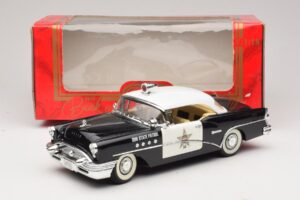 Buick Century Sun State Patrol Mira 1:18 6118 Metal — billede 8 af 8