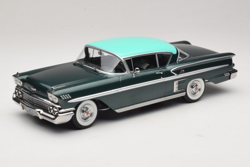 Chevrolet Bel Air Impala Coupe Mørkegrøn Metallic & Grøn KK-Scale 1:18 KKDC181594 Metal