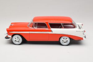 Chevrolet Bel Air Nomad Custom Lyserød & Hvid KK-Scale 1:18 KKDC181291 Metal — billede 3 af 6