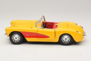 Chevrolet Corvette C1 Cabriolet Gul Rød Bburago 1:18 3034-M2 Metal — billede 4 af 8