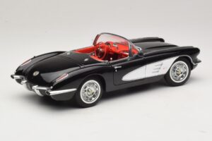 Chevrolet Corvette C1 Tuxedo Black AUTOart 1:18 71142 Metal — billede 3 af 8