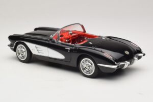 Chevrolet Corvette C1 Tuxedo Black AUTOart 1:18 71142 Metal — billede 7 af 8