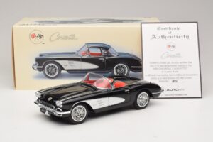 Chevrolet Corvette C1 Tuxedo Black AUTOart 1:18 71142 Metal — billede 8 af 8
