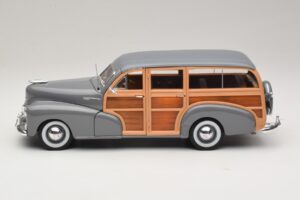 Chevrolet Fleetmaster Woody Grå Maisto 1:18 31854 Metal — billede 4 af 8