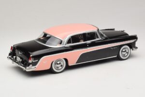 DeSoto Fireflite Sedan Sort & Pink KK-Scale 1:18 KKDC181542 Metal — billede 2 af 6