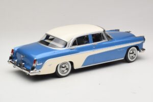 DeSoto Fireflite Sedan Blå Metallic & Creme KK-Scale 1:18 KKDC181544 Metal — billede 2 af 6
