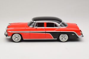 DeSoto Fireflite Sedan Rød & Sort KK-Scale 1:18 KKDC181541 Metal — billede 3 af 6